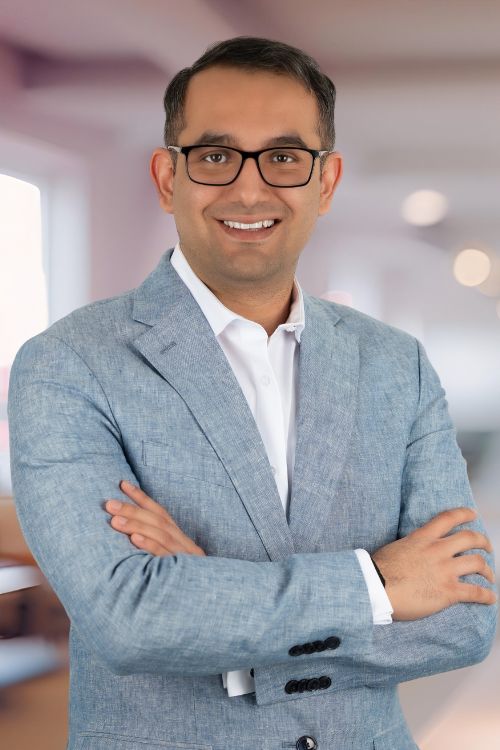 Issam_Bajwa_MBA_Broker_Florida